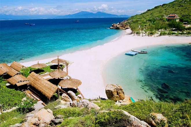 KINH NGHIỆM DU LỊCH NHA TRANG TỰ TÚC