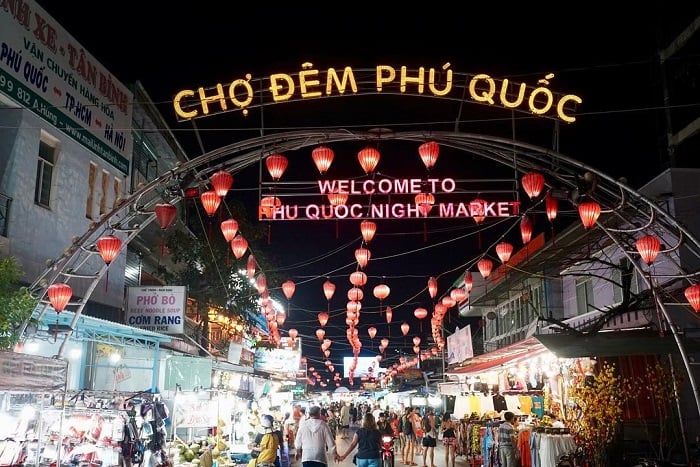 Tham quan chợ đêm Phú Quốc