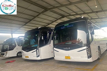 Cho Thuê Xe 45 Chỗ Kia Mới Nhất 2026 